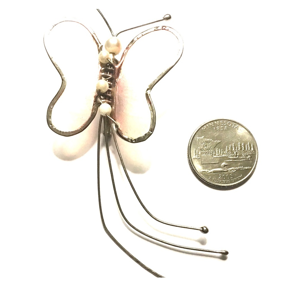 Vintage Butterfly 🦋 Pin with Pearls